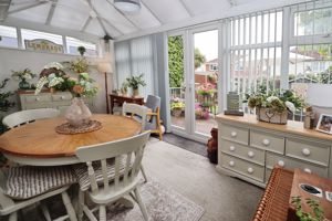 BEAUMONT AVENUE- click for photo gallery